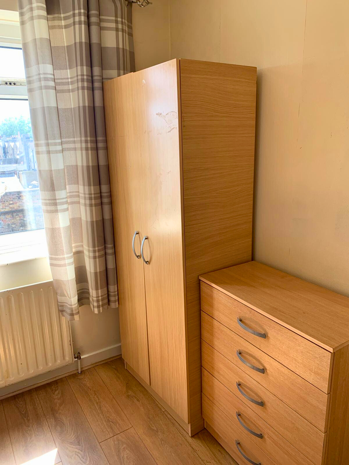 Single Room Available - E3